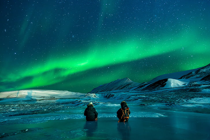 AuroraQuest: Exclusive Private Northern Lights tour Iceland