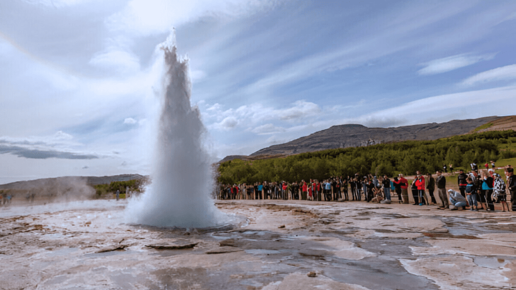 Private Golden Circle Tour with 5 stops - Discover Iceland's Natural Treasures